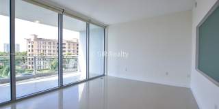 2950 NE 188th St Gallery 9