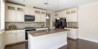 $4195.00 - Gorgeous and Ready for Move-In! Spacious 4 Br / 2.5 Ba in South Gilroy Gallery 4