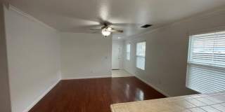 2 Bed 1 Bath Elk Grove Home Gallery 6