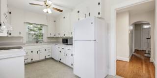 Gorgeous Home in Downtown Lillington! Gallery 14