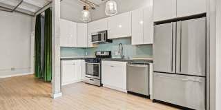 Stunning West Oakland Live Work Loft w/ Ground Floor Studio Gallery 12