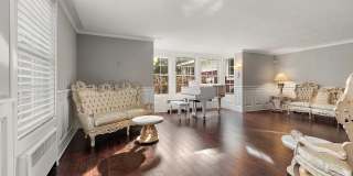 305 N Reed Street Gallery 8