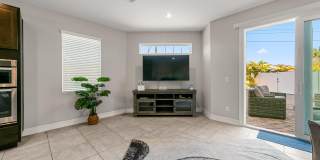 144 Mediterranean Way Gallery 25