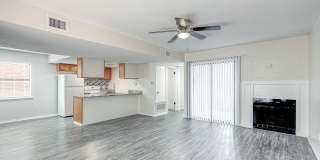 Renovated 2 Bed 2Bath Apartment Gallery 1