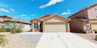 Great 3 bed, 2 bath, 1575 sq ft home in Huning Ranch! Gallery 3