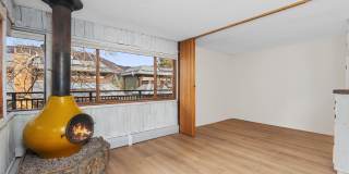 700 S Monarch Street unit: 207 Gallery 1