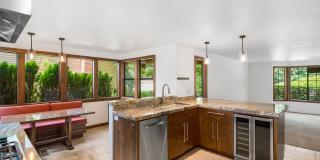 Spacious home in Lakemont Neighborhood! Gallery 6
