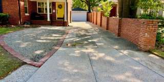3/2 Duplex Conveniently Situated in an Established Neighborhood! Gallery 40