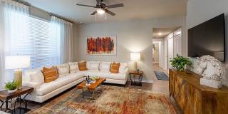 Imperial Oaks Square Gallery 35