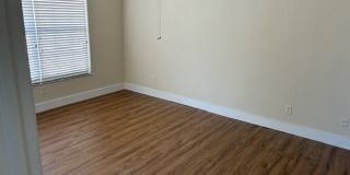 5410 Chiquita Boulevard S 203 Gallery 19