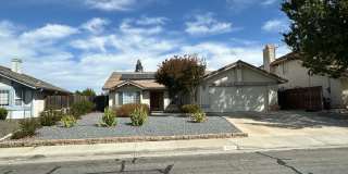 Just reduced! Great location Gallery 1