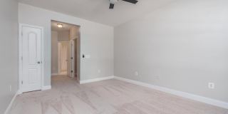 5800 CLIPPER LN #104 Gallery 9
