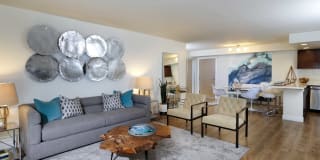 WAYFARER APARTMENTS + MARINA Gallery 2