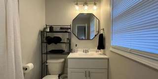 306 S Marble Gallery 10