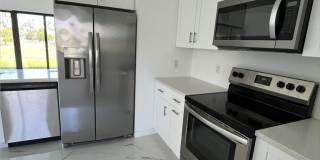 2716 NW 22nd Street Gallery 24