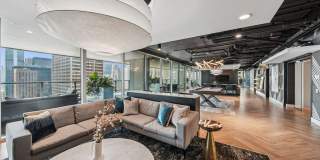 Aston Chicago Gallery 18