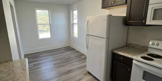 135 North Hamilton Avenue - 4 Gallery 1