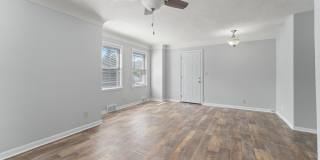 1110 S Main Ave Gallery 2