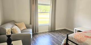 4855 Balfern Street Gallery 15