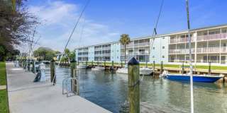 1135 Lake Shore Drive unit: 206 Gallery 31