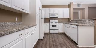 La Verne Village Luxury Apartment Homes Gallery 40