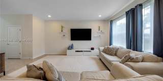 932 Banyan Dr Gallery 3