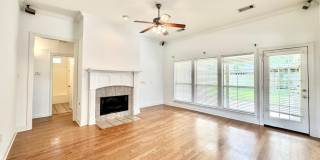 3 Bed, 2 Bath in Worthington Lake Gallery 1