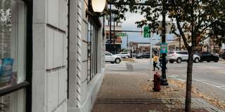 150 E Woodland St Gallery 19