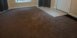 705-1 S. Poplar St Gallery 1