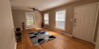 3 Bed House! DEPOSIT-FREE Renting option thru OBLIGO! Deposit Alternative available. Gallery 1