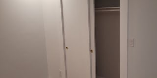 217 Hanover St Gallery 8