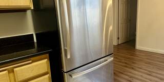 451 South Oakland Avenue - 8 Gallery 7