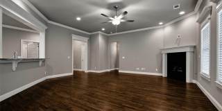 703 SE Fullerton Street Gallery 4
