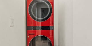 815 E 36th Street Gallery 24