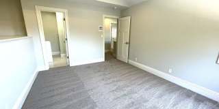 Exquisite Tree Section Home with A/C Gallery 28