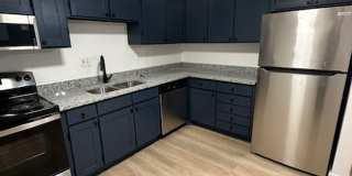 Mont Chalet - 39 Apartment Complex Gallery 1
