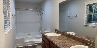 130 Lori Lane Gallery 12