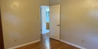 1220 E San Rafael Street Gallery 16
