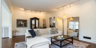 901 West Ainslie St. Gallery 5