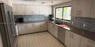 10661 SW 113th Pl Gallery 44