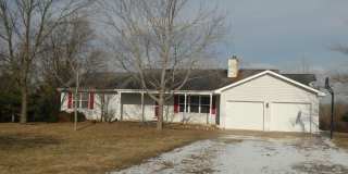 4 bedroom home in peaceful rural setting-North Boone County Gallery 1