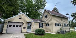 SPACIOUS 2 BEDROOM Gallery 1