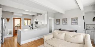 31888 Hillside Gallery 16