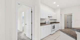 29 EAST DIAMOND DRIVE Gallery 37