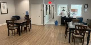 Douglas Pointe Gallery 18