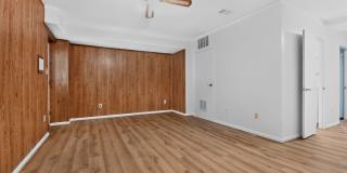 Welcome home to this light-filled, updated 4Bd/3.5Bth brick TH nestled in the sought-after Boniwood Plat! Gallery 31