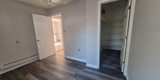 Charming 3 bedroom ranch Gallery 8