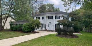 Beautifully updated 4bdrm/2.5bath home available in Westlake! Gallery 1