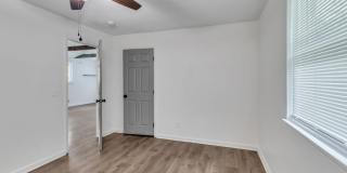 AVAILABLE JULY 10TH. 2 Bed 1 bath FOR LEASE in South Inglewood (East Nashville). $1750 Rent. Pets allowed. Walk to Shelby Bottoms Park Trailhead. Gallery 21