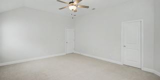 156 Hamlet Court Gallery 27